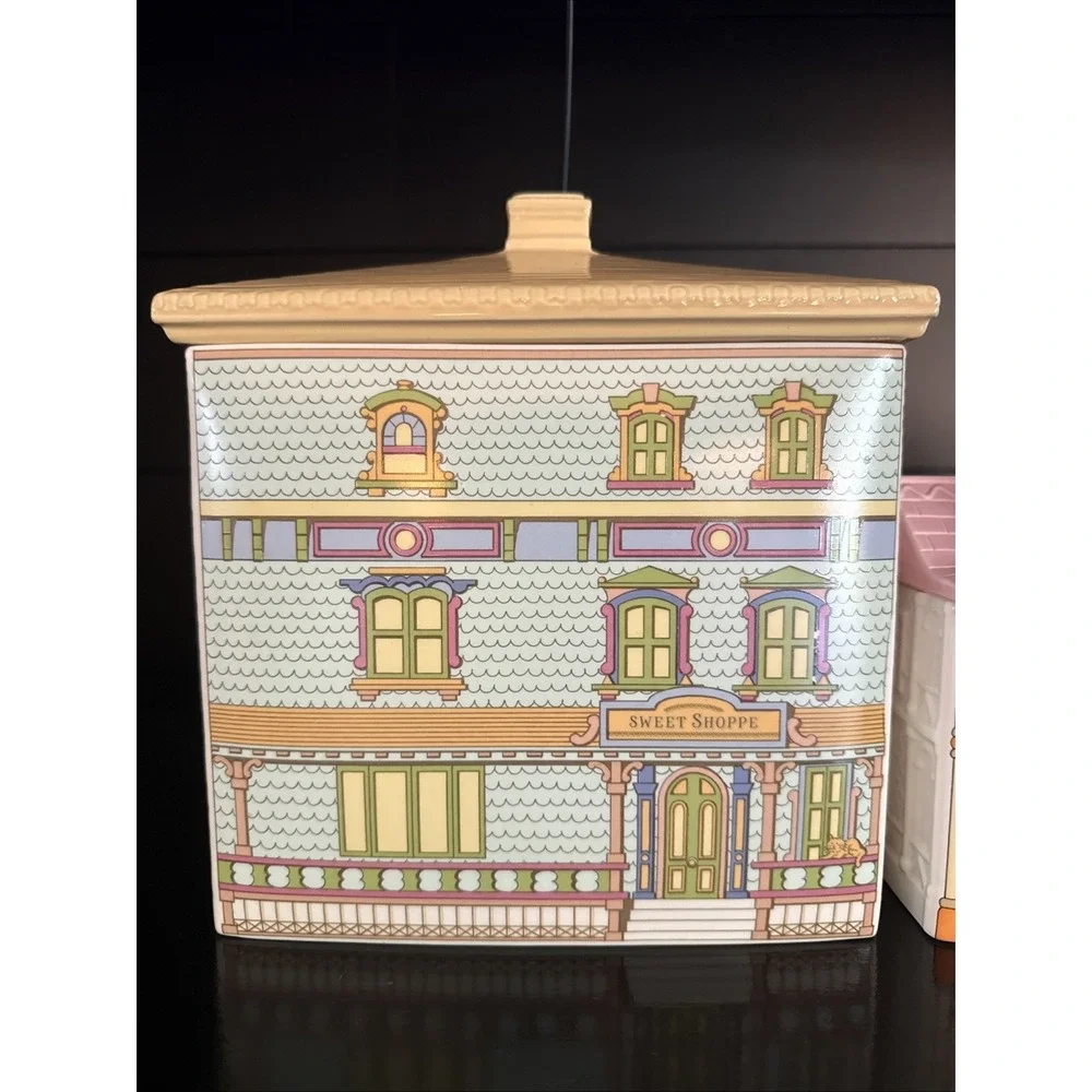 AVON Townhouse Canister Collection 4 Piece Set Sweet, Tea, Coffee, Confectionery